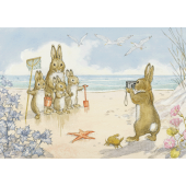 Postkaart quite still please Rabbit taking famuily photo at seaside (Molly Brett)