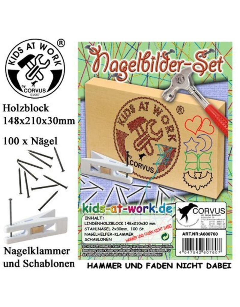 Kids at work nail motifs