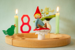 Figuring with mushroom  suitable for the year ring  (atelier Pippilotta)