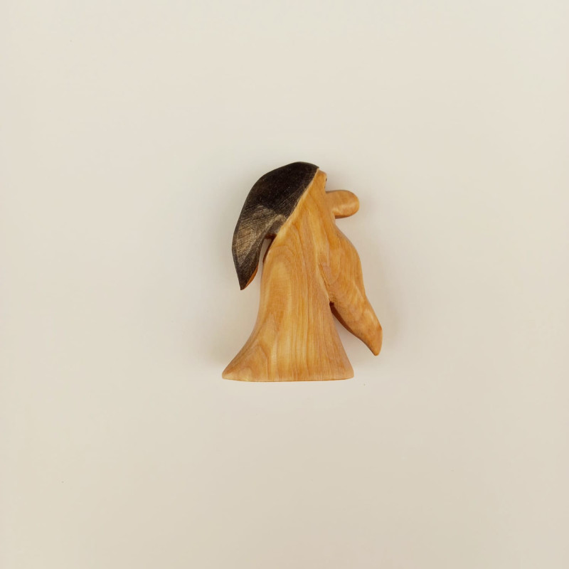 Predan wooden dwarf purple hat