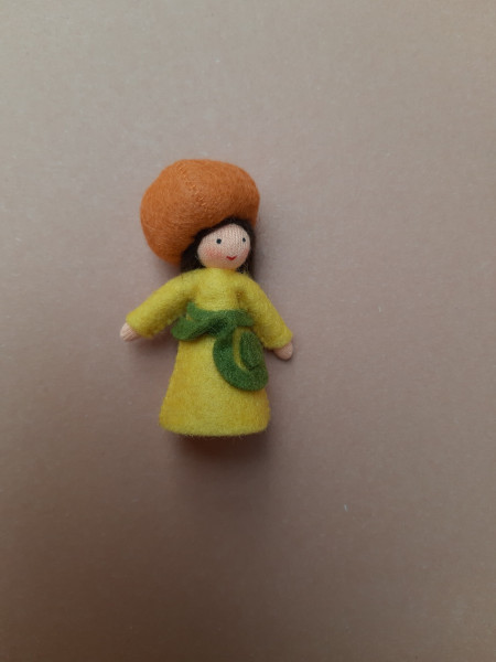 vilten poppetje pompoenmeisje 1