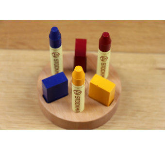Kleine knoest  wooden frame for 3 crayons and blocks round