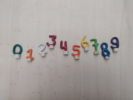 Keramieken steker hulst (Ipsen de Bruggen)