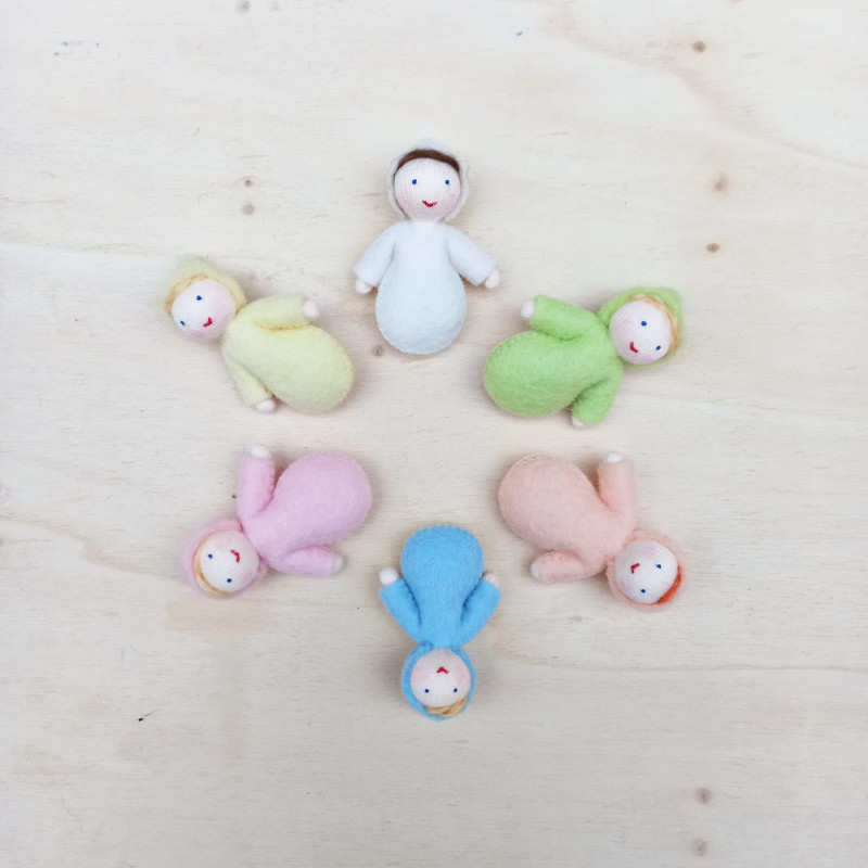 Vilten poppetje baby 1 several colours