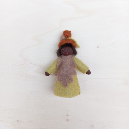 vilten poppetje eikenblad 1