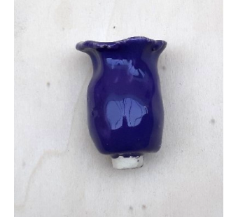 Ceramic figurine purple vase  (Ipsen de Bruggen)