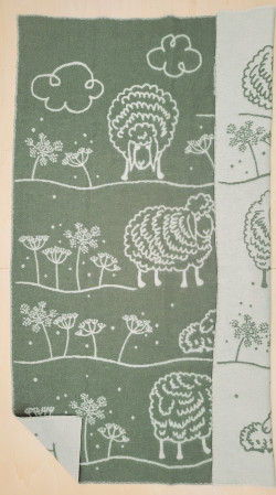 Mara woolen blanket 'sheep' agave green