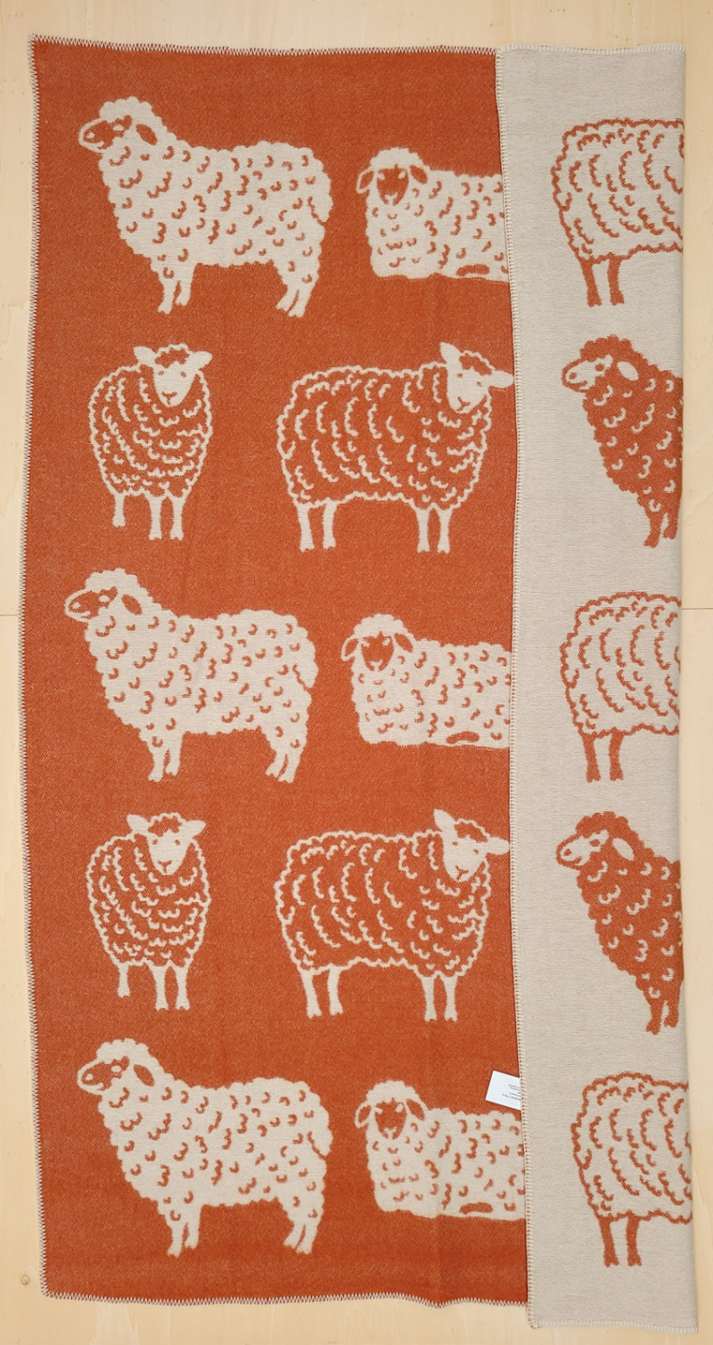 Mara woolen blanket 'sheep with flowers' rust