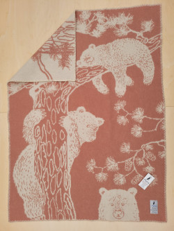 Mara woolen blanket 'Bear in de tree' agave green