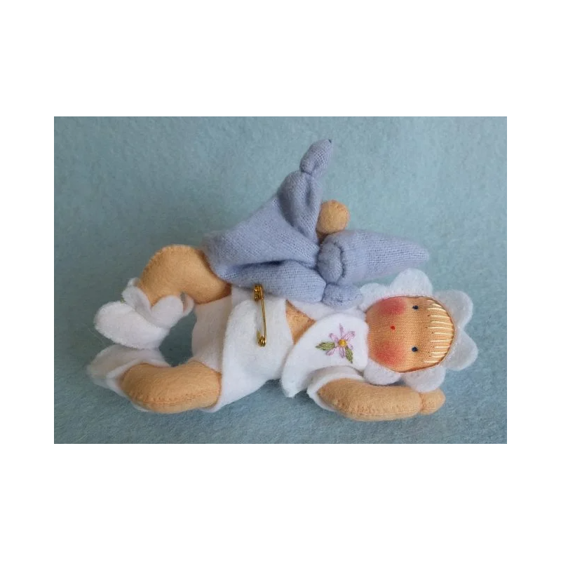 Baby met lappenpop  (Atelier Pippilotta)