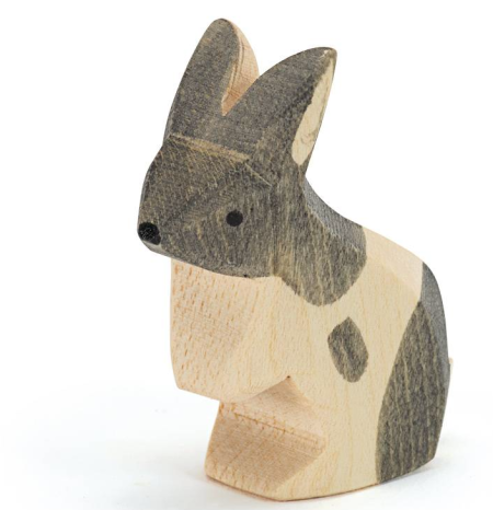 Ostheimer black dotted rabbit standing (15021)