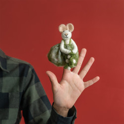 Sjaal met  verhaal vingerpopje bruin