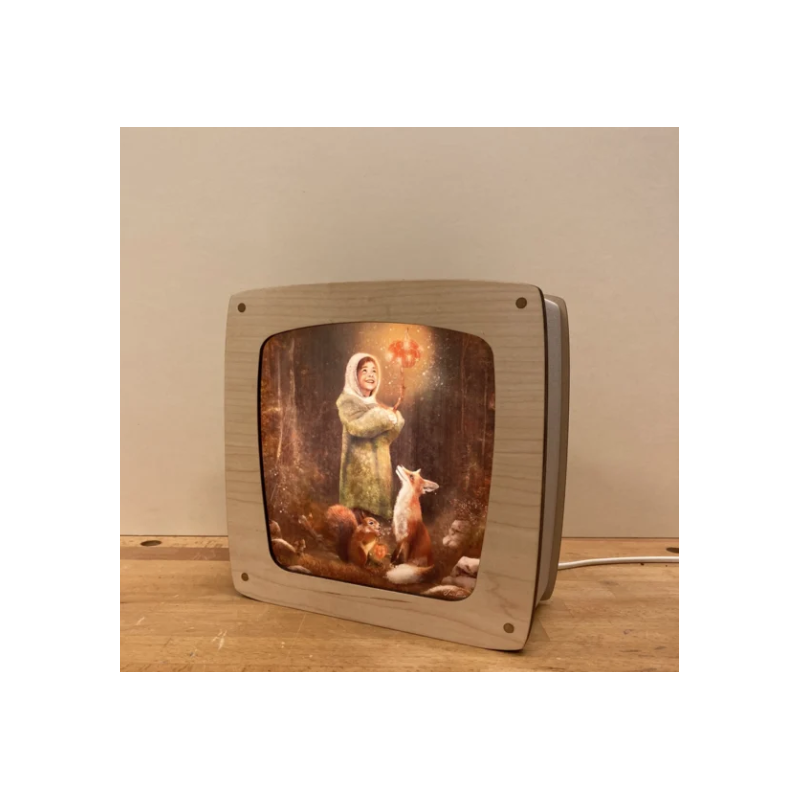 Iris Esther silhouet Guiding Light