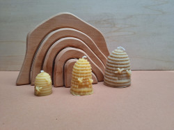 Sirius bee wax beehives