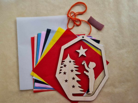 Kleine Knoest advent raamhanger maakpakket