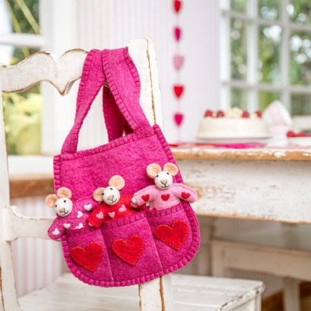 Sjaal met Verhaal kindertasje met vingerpoppetjes sweetheart