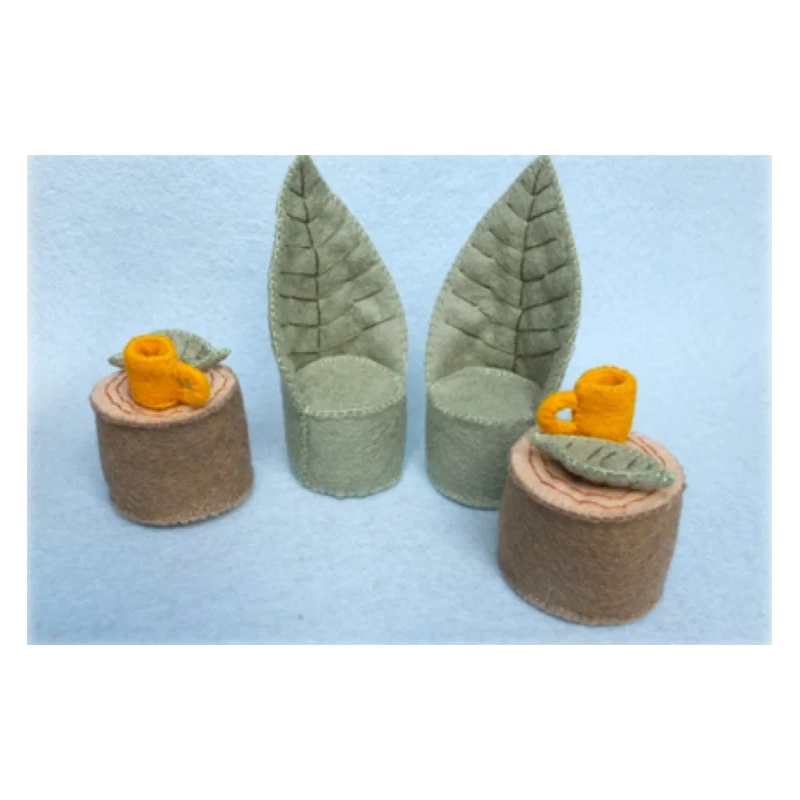 Atelier Pippilotta poppenhuis mandje, beer, voorraadpotten en pan