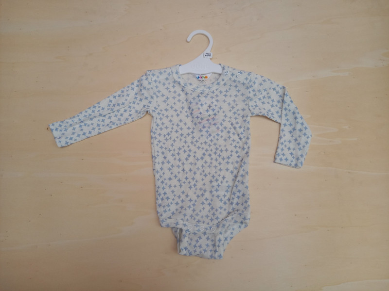 Joha romper naturel met blauwe sterren 85% wol 15% zijde  (60181)