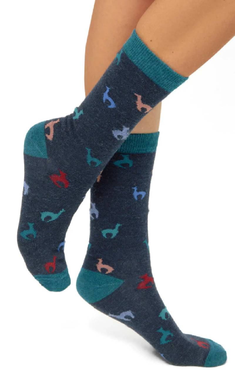 Apu Kuntur alpaca wollen sokken navy met alpaca's erop