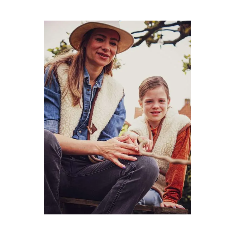 We are wovens wollen bodywarmer flat white met espresso (volwassen)