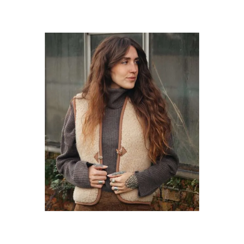 We are wovens woolen bodywarmer shorty macchiato