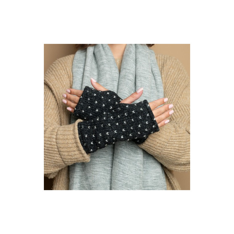 Sjaal met verhaal wollen handwarmers lovely antraciet