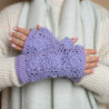 Sjaal met verhaal wollen handwarmers granny square lila