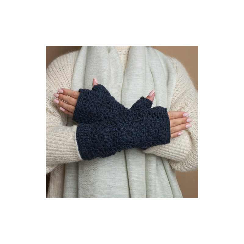 Sjaal met verhaal wollen handwarmers granny square donkerblauw