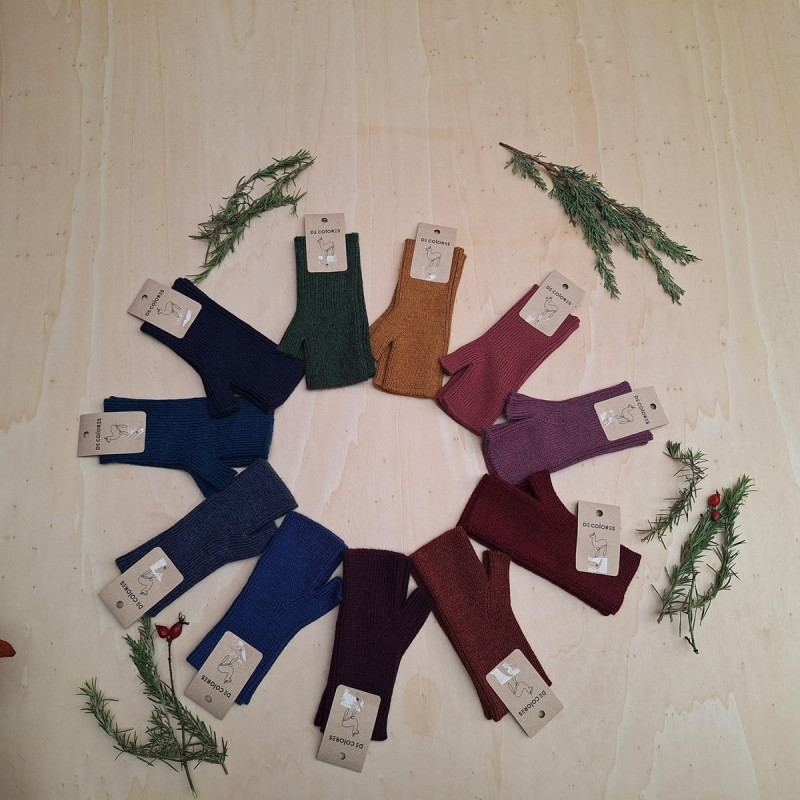 De colores baby alpaca arm warmers with thumb  for adults