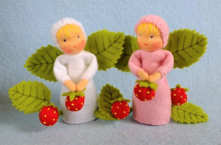 Aardbeienzusjes  (Atelier Pippilotta)