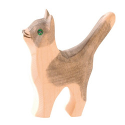 Ostheimer kat kop omhoog