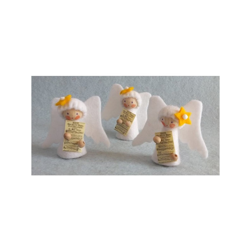 Angle Choir (atelier Pippilotta)