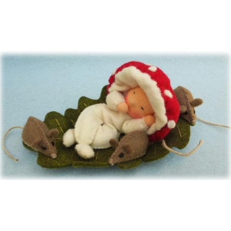 Forest gnome baby (atelier pippilotta)