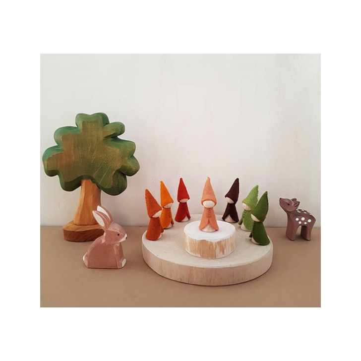 Seasonal dolls and animals to make yourself